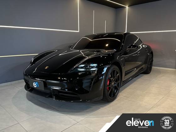 PORSCHE TAYCAN GTS ELÉTRICO